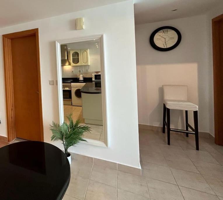 Marina View With Pool, Gym, Tennis Court, 5 Mins To Beach Dubai Esterno foto