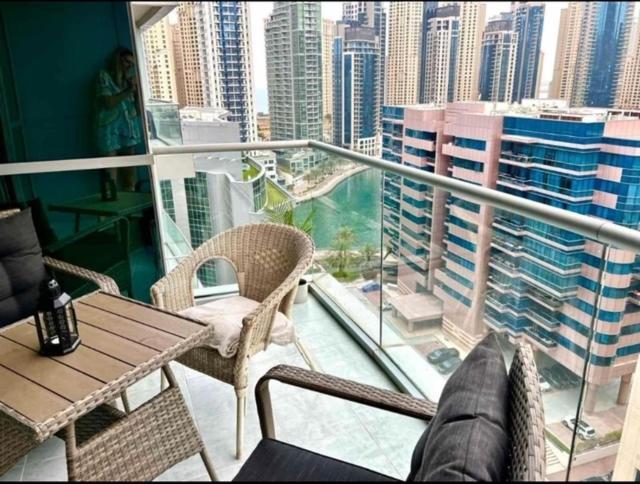 Marina View With Pool, Gym, Tennis Court, 5 Mins To Beach Dubai Esterno foto